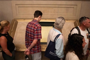 Washington DC: Tour sin colas a los Archivos y la Galería de Retratos (máx. 6 personas)