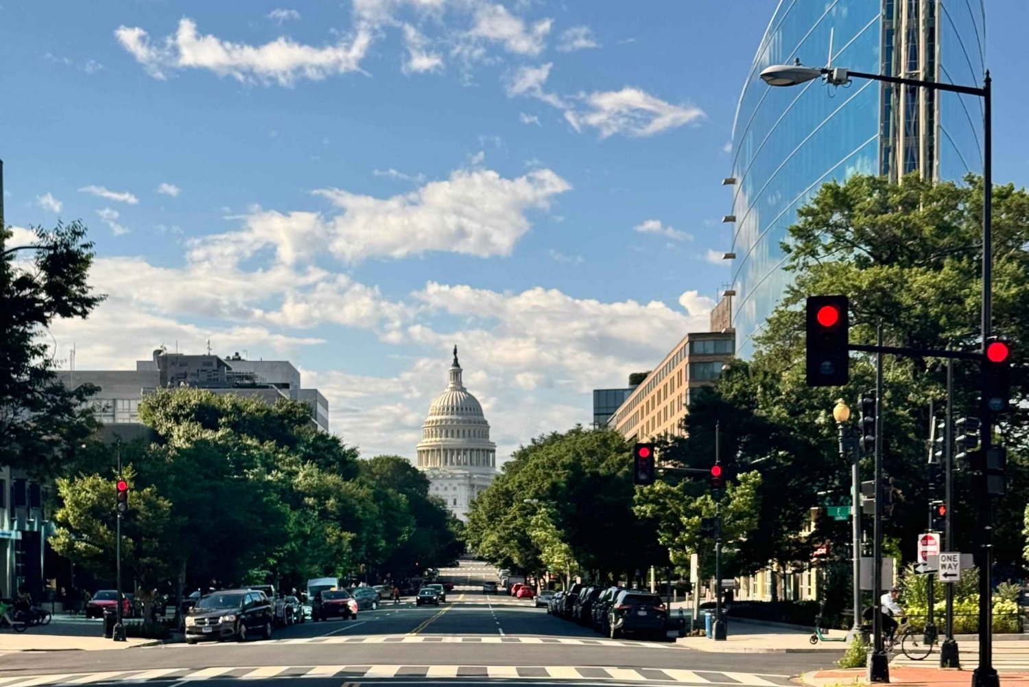 DC:Small Group Sunset Tour .