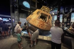 DC: Smithsonian Highlights -kävelykierros ilma- ja avaruusalalla