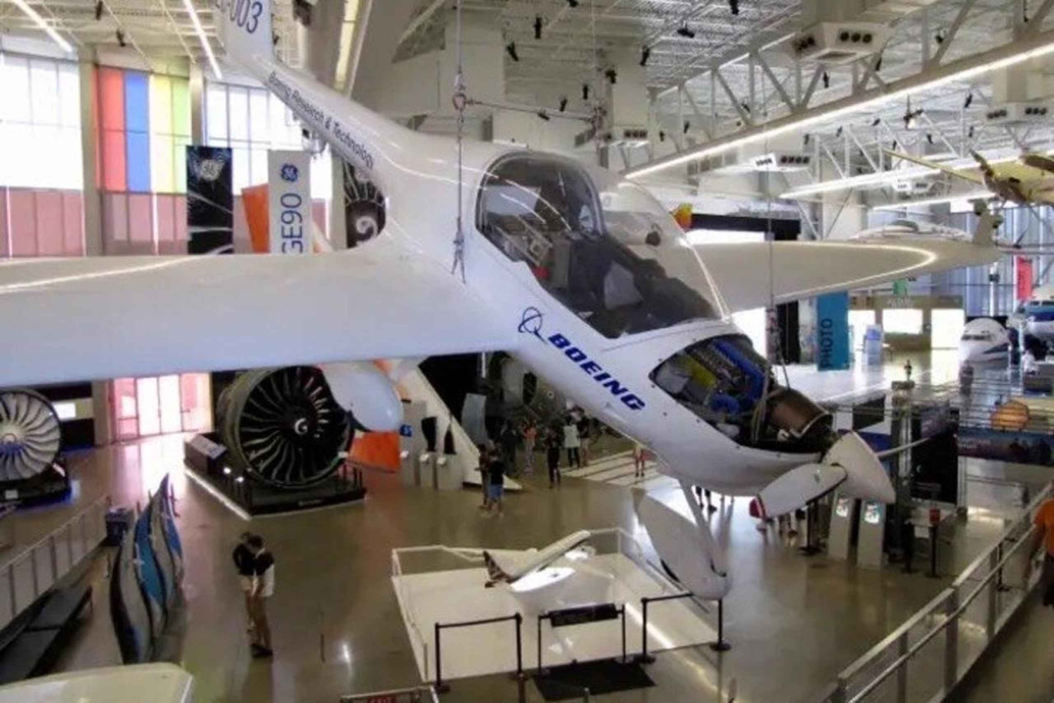 El futuro de la aviación: visita a la fábrica de Boeing desde Seattle