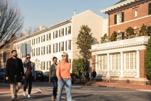 DC: Georgetownin historia- ja arkkitehtuurikierros paikallisen oppaan kanssa