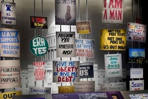 Smithsonianin luonnontieteellinen museo + Amerikan historian museo 8 sivua