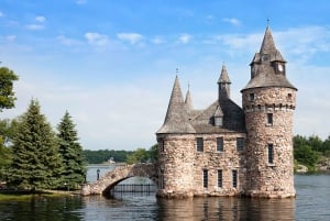 NYC: Niagara Falls, Toronto, Philadelphia & DC 5-Day Tour