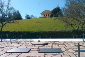 Private Washington DC Grand Tour with Changing of the Guard.