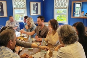 Seattle: All-inclusive Wine Tasting and Lunch Experience