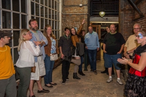 Seattle: Ghost Tour og Pub Crawl med Costumed Guide