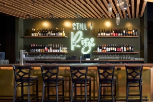 シアトル：多様なワインテイスティング体験と軽食