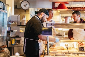 Seattle: Pike Place Market Chef-Guided Foodtour