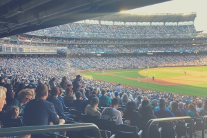 Seattle: partita di baseball dei Seattle Mariners al T-Mobile Park