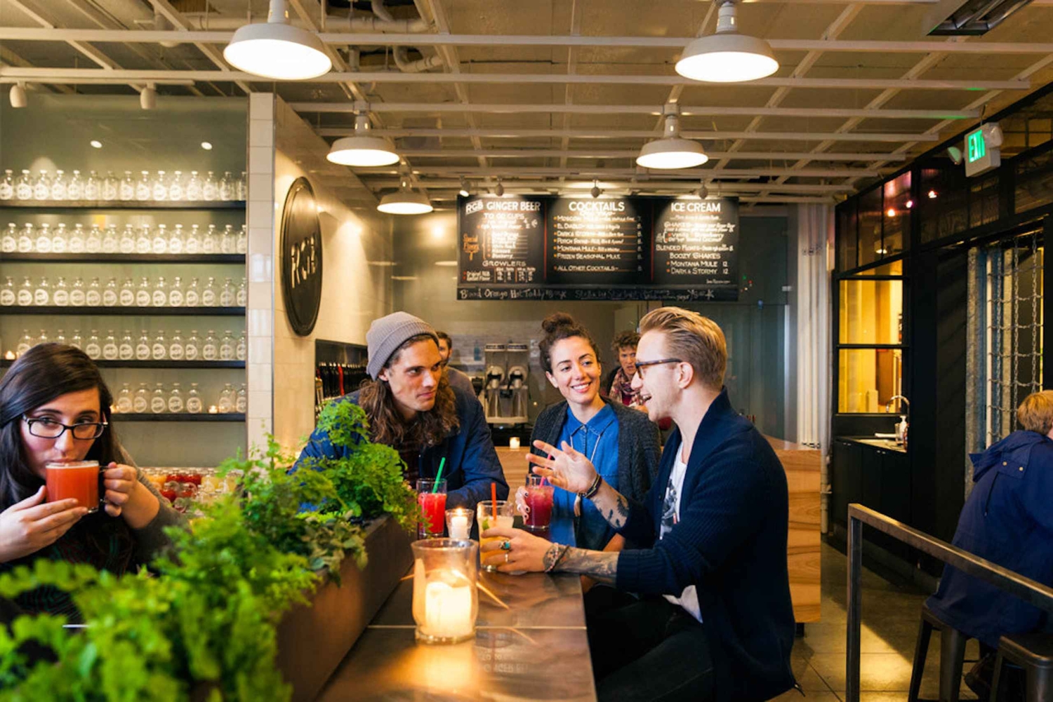 Сиэтл: фирменный коктейльный тур