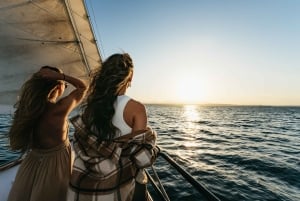 Seattle: Tall Sailboat Sunset Harbor Cruise