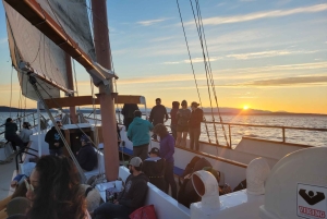 Seattle: Tall Ship Harbor Cruise