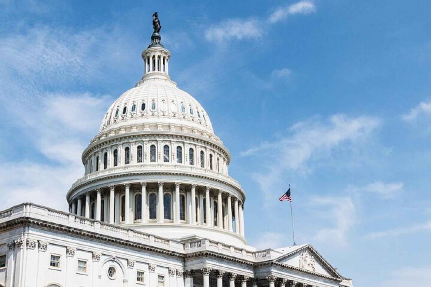 Однодневная экскурсия по Вашингтону, Капитолию США и Маунт-Вернону для небольших групп