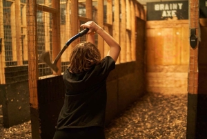 タコマ斧とナイフ投げ体験