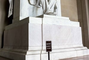 Washington, D.C.: Monuments & Memories History Walking Tour