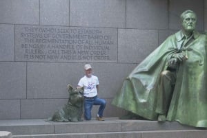 Washington DC: Cherry Blossom Walking Tour