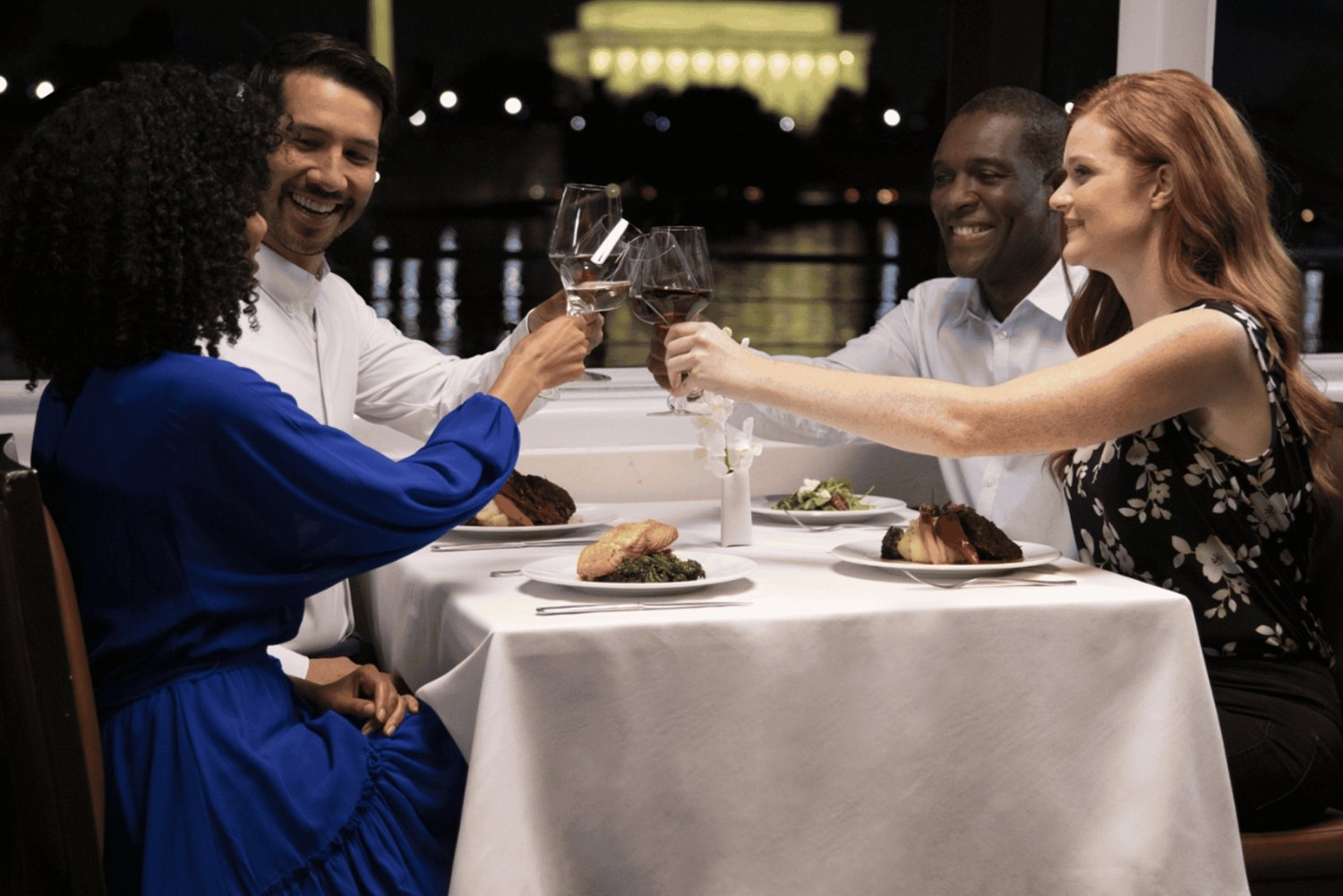 Washington DC: gastronomische brunch of dinercruise op kerstavond