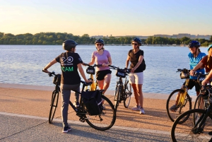 Washington DC: Monuments and Memorials Bike Tour