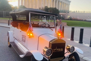 Washington, DC: Day & Night Electric Cart & Vintage Car Tour