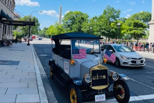 Washington, DC: Day & Night Electric Cart & Vintage Car Tour