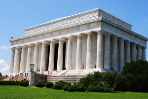Washington DC: Multilingual Private Day or Evening SUV Tour