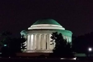 Washington DC: Multilingual Private Day or Evening SUV Tour