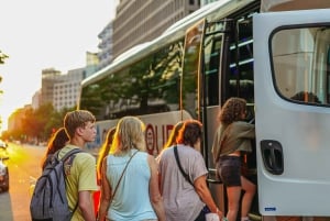 Washington DC: National Mall -yöbussikierros