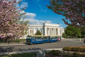 Washington, DC: Old Town Hop-On Hop-Off Trolley City Tour