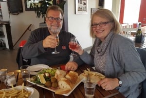 Martinborough Wine and Food Tour with Lunch from Wellington
