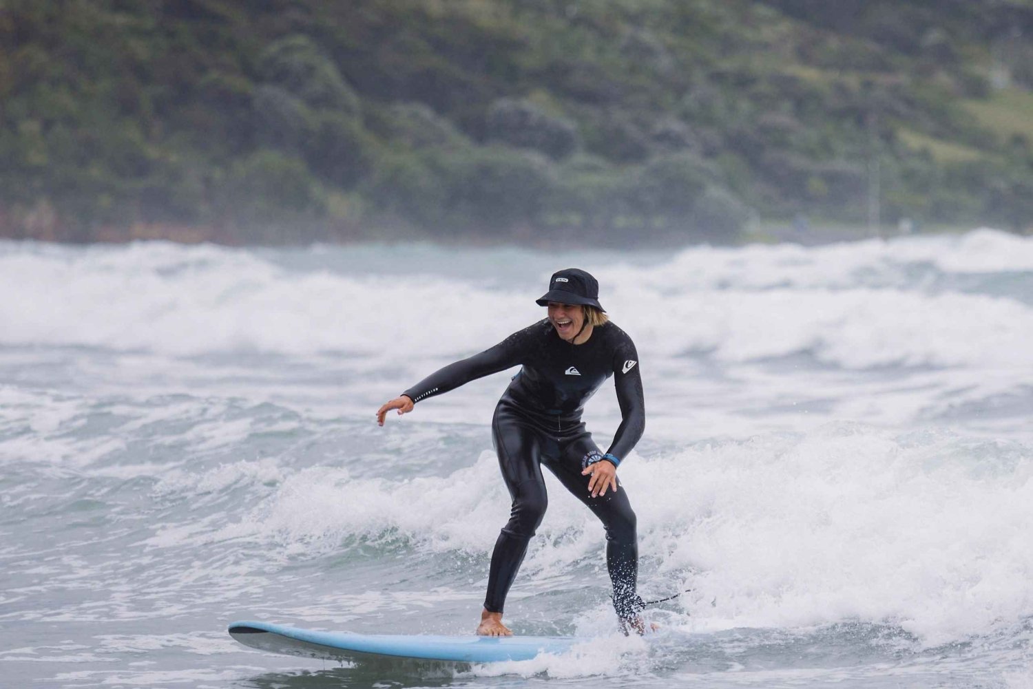 Raglan: Group Surf Lesson