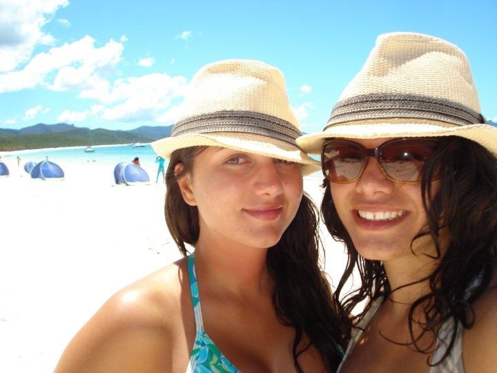Girls on Whitehaven Beach, credit to fabulouslivingcoach.com/  