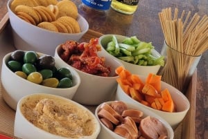 Airlie Beach: 2-godzinny rejs o zachodzie słońca z winem musującym