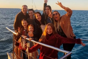 Airlie Beach: 2-Hour Sunset Cruise with Sparkling Wine
