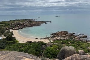 Airlie Beach: Vacker dagsutflykt till Bowen och Flagstaff Hill.