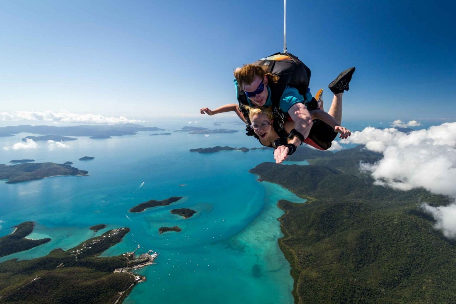 Airlie Beach: Paraquedismo em tandem nas Ilhas Whitsunday