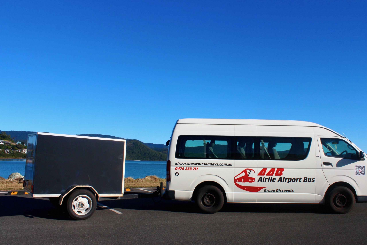 Airlie Beach: Privater Bus vom/zum Whitsunday Coast Flughafen