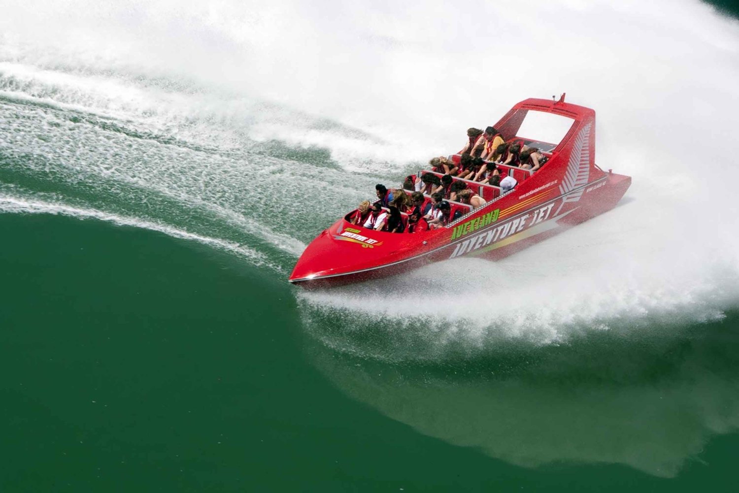 Auckland: Waitemata Harbour Jet Boat Ride