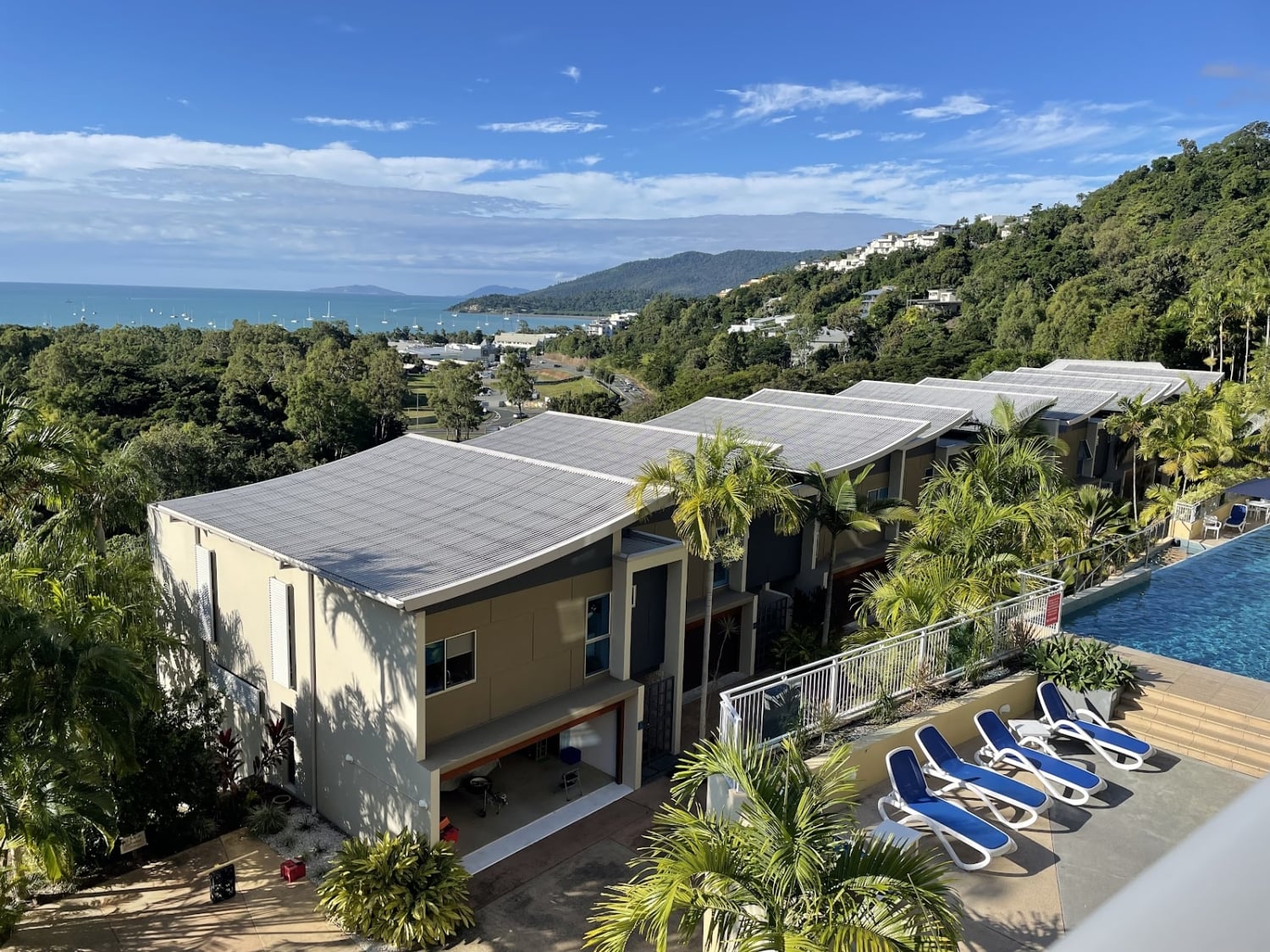 Azure Sea Whitsunday Resort