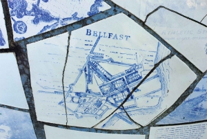 Experiência de caminhada eclética em Belfast ao longo da Via Marti