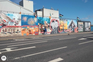 Belfast: Tur med den berømte sorte taxa