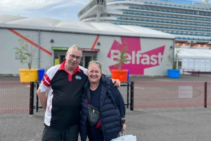 Belfast: Tur med den berømte sorte taxa