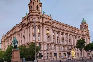 Belfast: Tur med den berømte sorte taxa