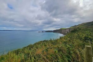 Belfast: Giants Causeway and North Coast Small Group Tour