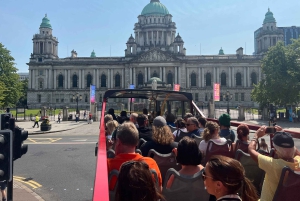 Belfast : visite en bus à arrêts multiples avec billet d'entrée au Titanic