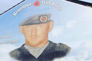 Belfast: Murals Taxi Tour