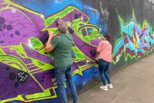 Belfast: Peacewall and Political History Black Taxi Cab Tour