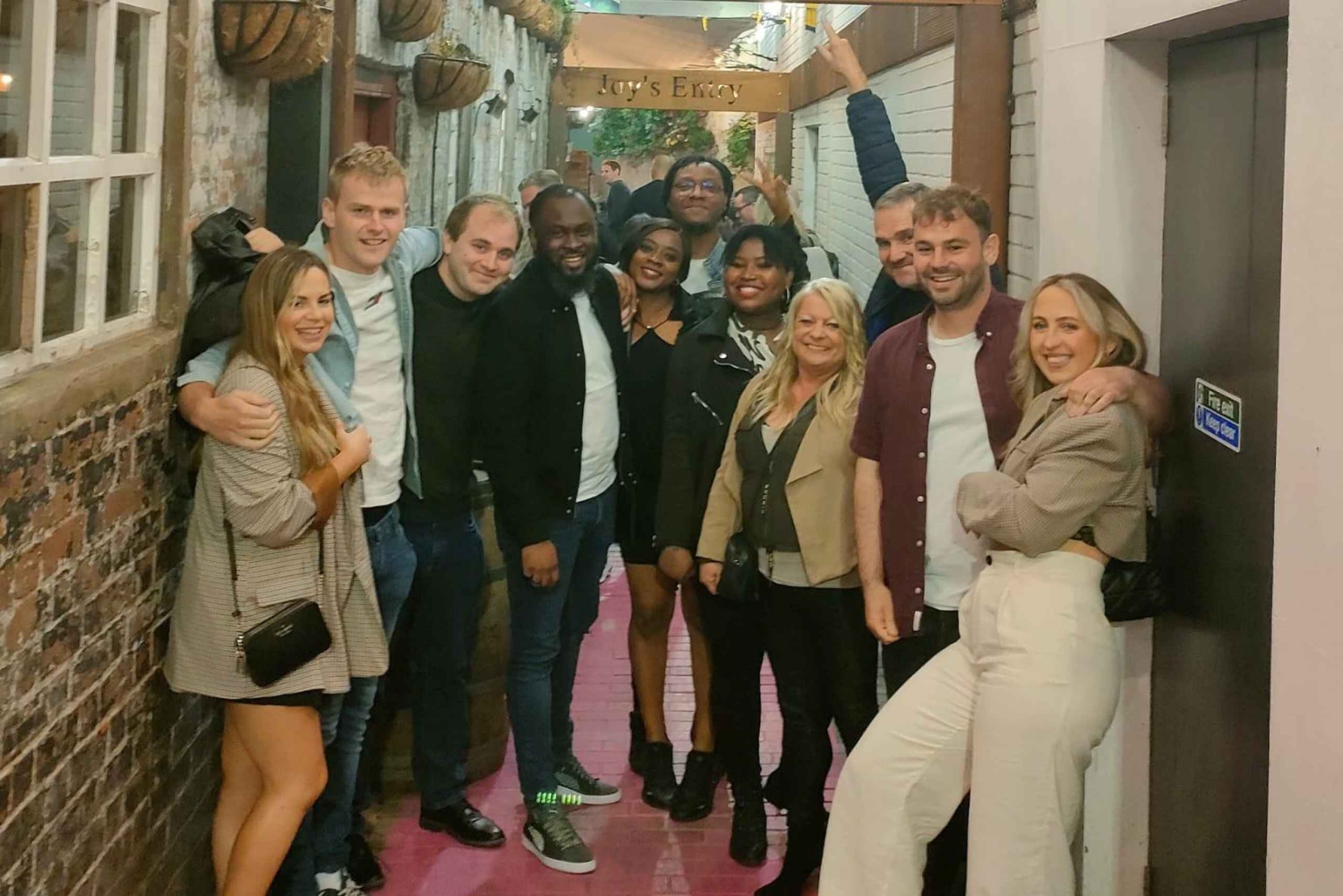 Belfast: Pub Crawl og barvandring med to drinker