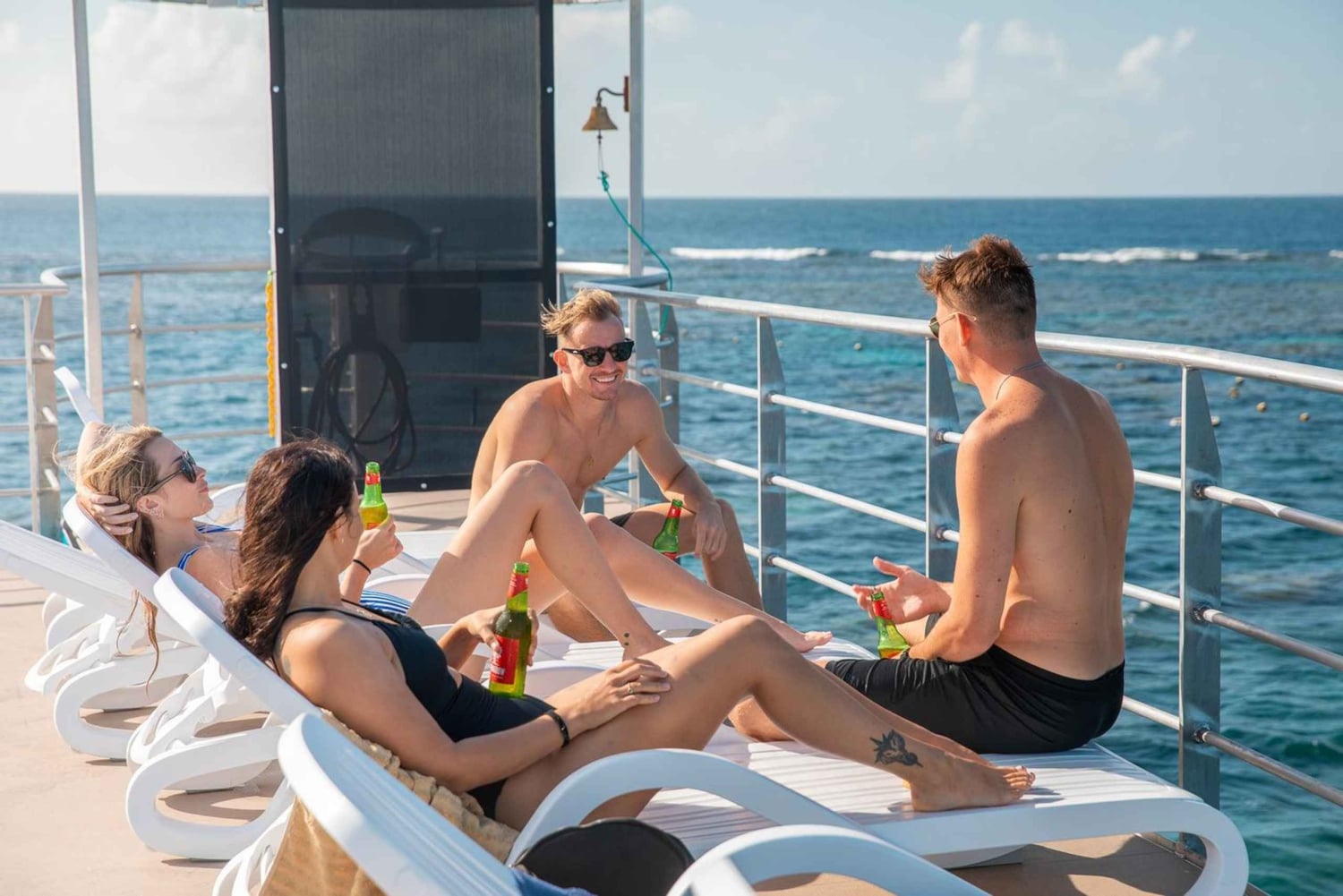 Cairns: 2-dagers tur med pontong på Barriererevet og Fitzroy Island