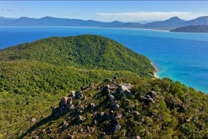 Cairns: 2-dagers tur med pontong på Barriererevet og Fitzroy Island