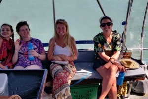 Cairns: 2-Day Great Barrier Reef Dive and Snorkel Boat Trip
